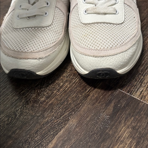 CHANEL ladies m Black and White Mesh Sneakers size 9.5 - Picture 4 of 6